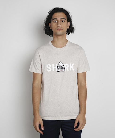 BTS119-L003S | SHARK T-shirt