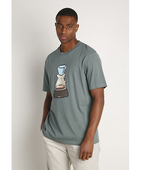 BTS208-L003S | Cold Brew Tee - Straight Fit