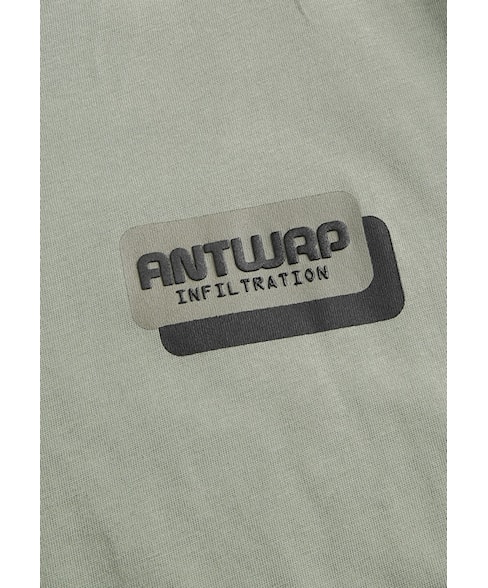 BTS257-L001S | Infiltration Tee - Straight fit